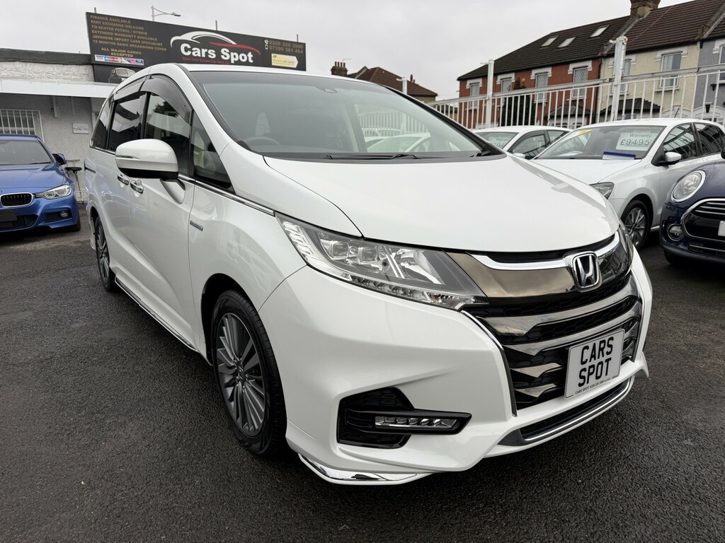 Honda Odyssey Mpv 2.0 Hybrid 7 Seats Fresh Import Verified Mile White #2