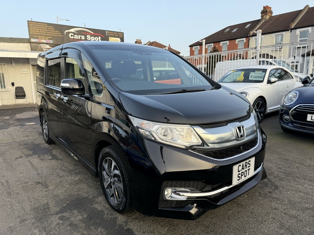 Honda StepWagon Mpv Spada Sensing 8 Seats Fresh Import Verified Mi Black #2