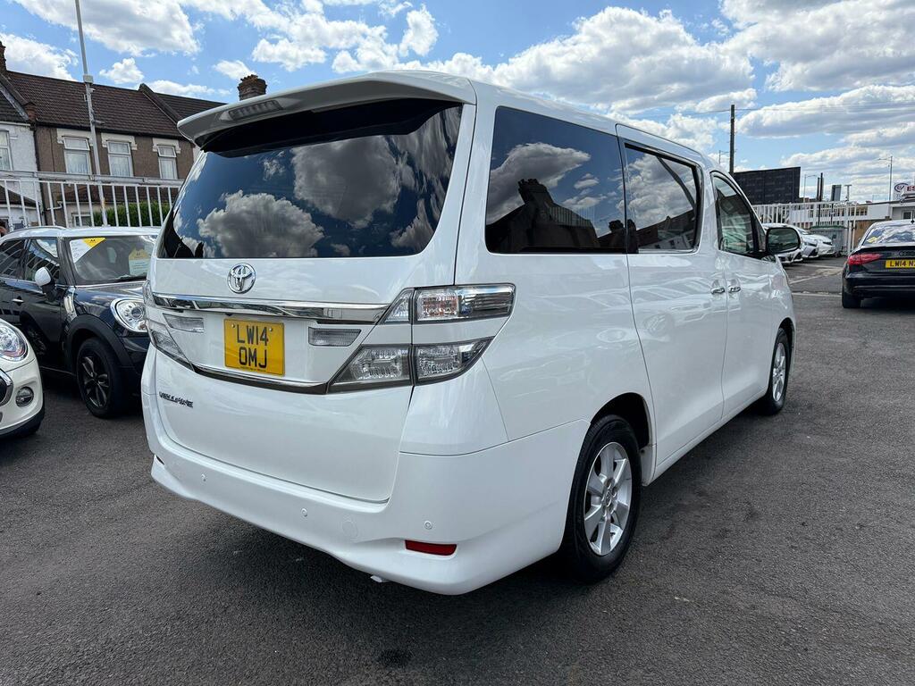 Toyota Vellfire Mpv 2.4 8 Seats Verified Miles Fresh I White #5