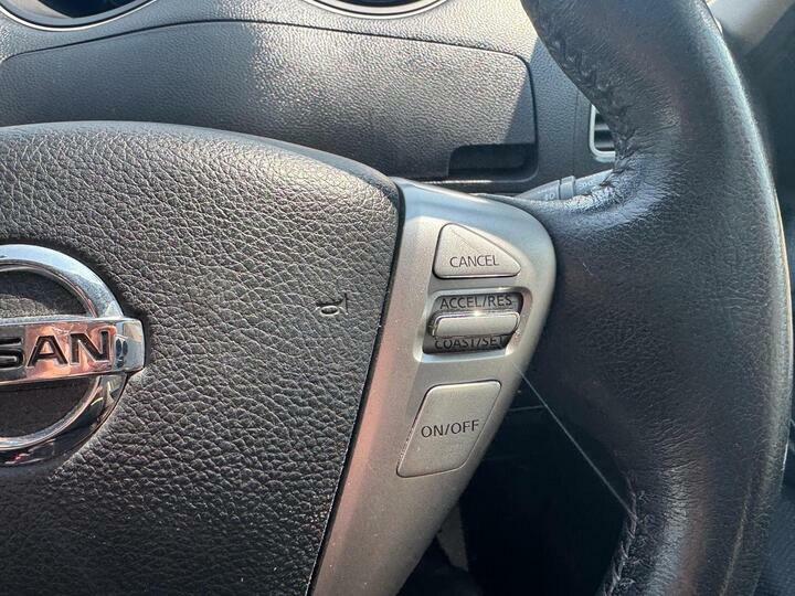 Nissan 2.0 White #14