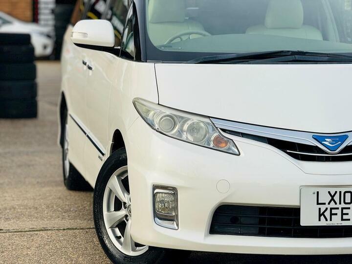 Toyota Estima 2.4 2Wd 7 Seater White #17