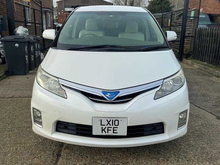 Toyota Estima 2.4 2Wd 7 Seater White #1