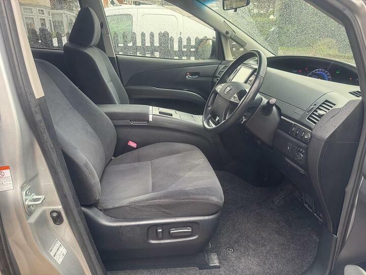 Toyota Estima Aeras 2.4 Hybrid Mpv 7 Seats Silver #3