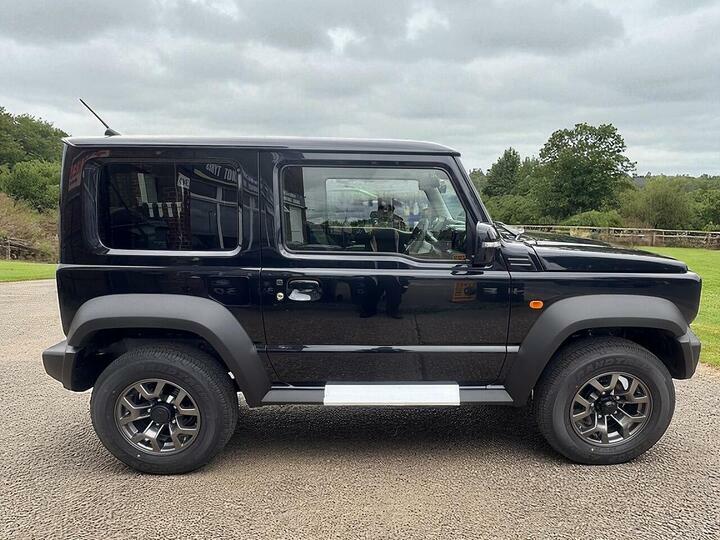 Suzuki Jimny Seira Estate 1.5 Black #3
