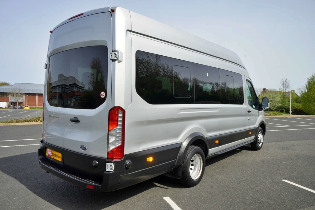 Ford Transit Custom 460 Leader Ecoblue 17 Seat Air Con HV22UJL Silver #6