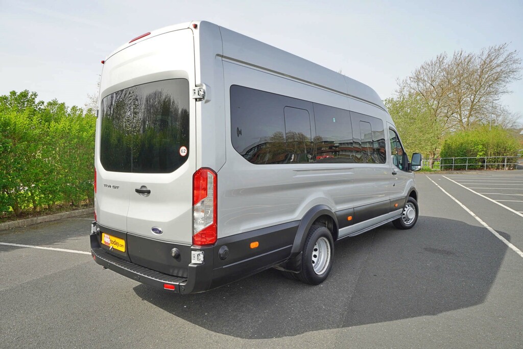 Ford Transit Custom 460 Leader Ecoblue 17 Seat Air Con HV22UJL Silver #5