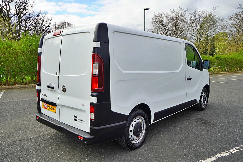 Vauxhall Vivaro 2700 Cdti Ss Swb Euro 6 DU19CAE White #5