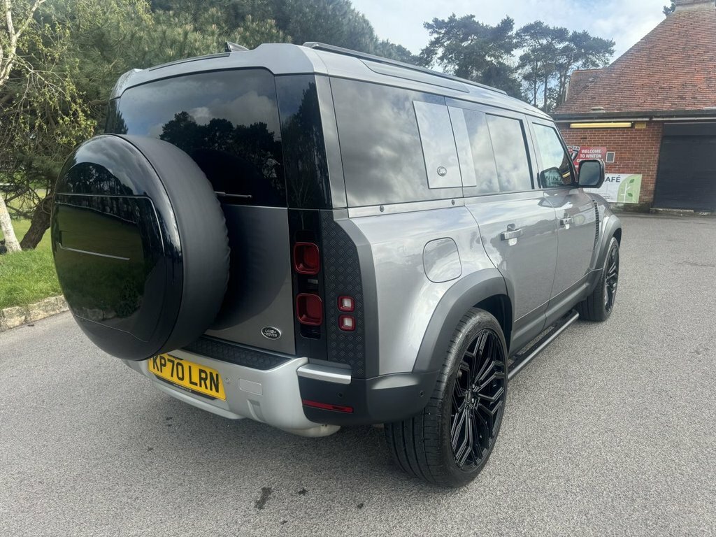 Land Rover Defender 3L Hse KP70LRN Grey #3