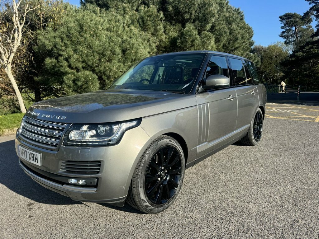 Land Rover Range Rover 3L Vogue Silver