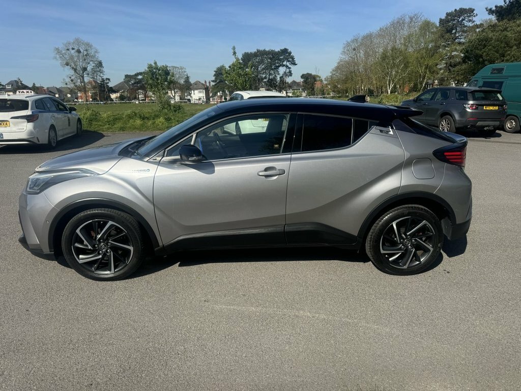 Toyota C-Hr 1.8L Dynamic MT70VXC Silver #4