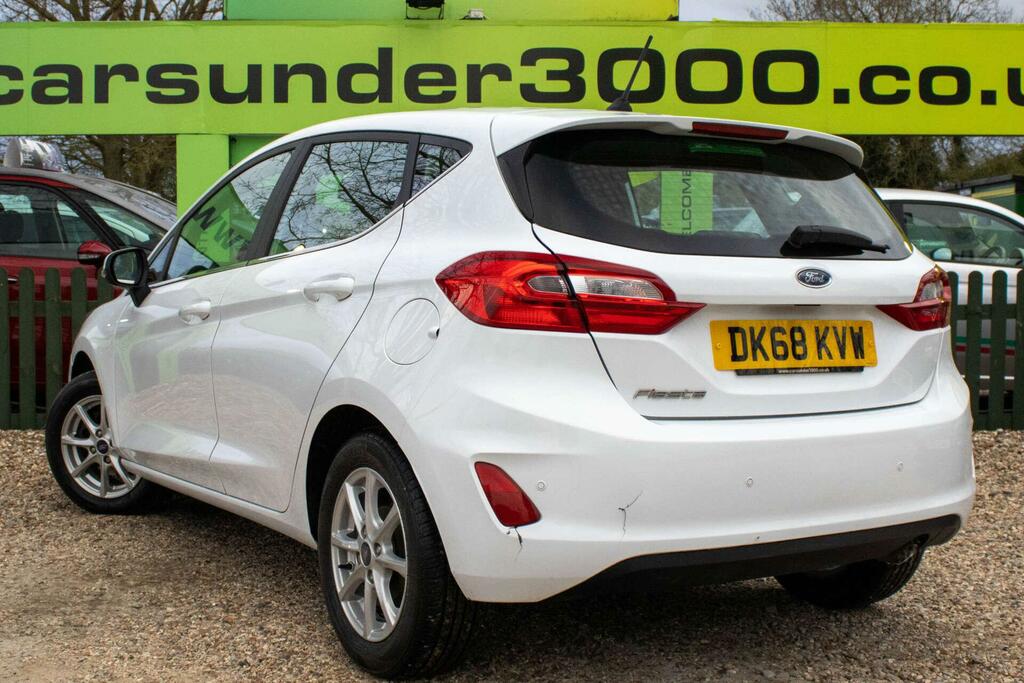 Ford Fiesta 1.0T Ecoboost Zetec Euro 6 Ss GL63HKH White #5