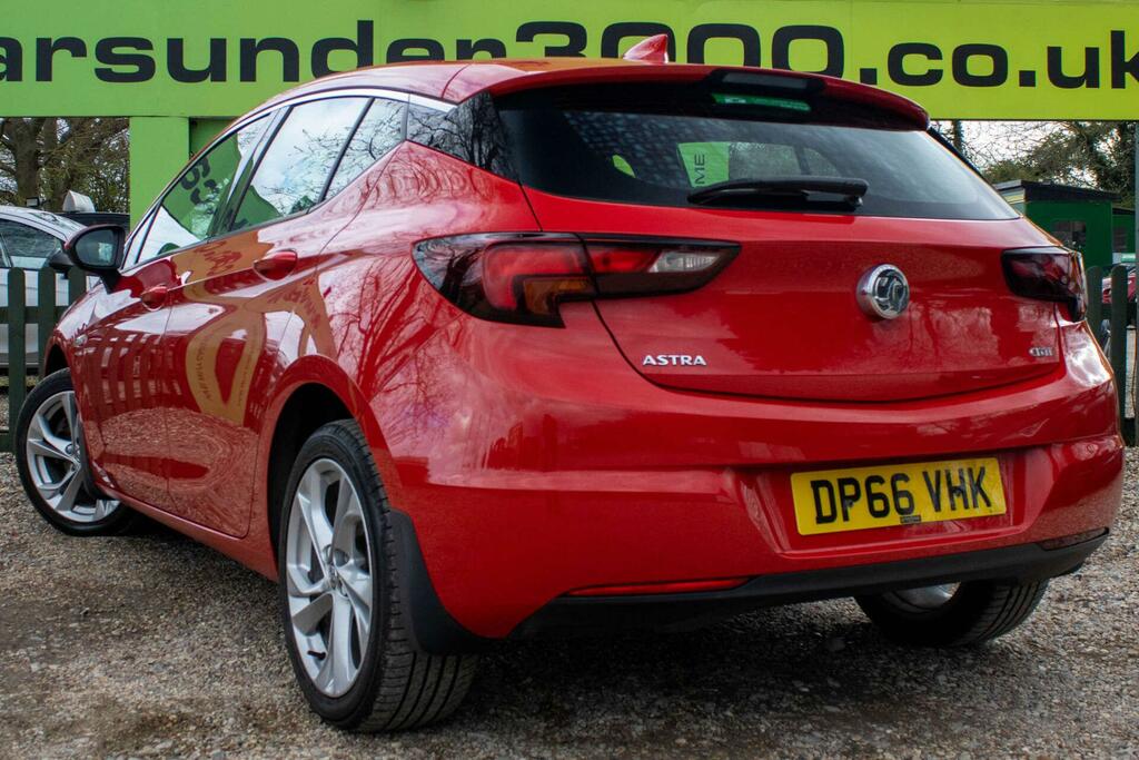 Vauxhall Astra 1.6 Cdti Blueinjection Sri Nav Euro 6 Ss DP66VHK Red #4
