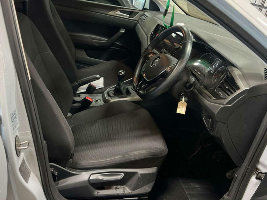 Volkswagen Polo 1.0 Tsi Se Euro 6 Ss NH19FUG Silver #3