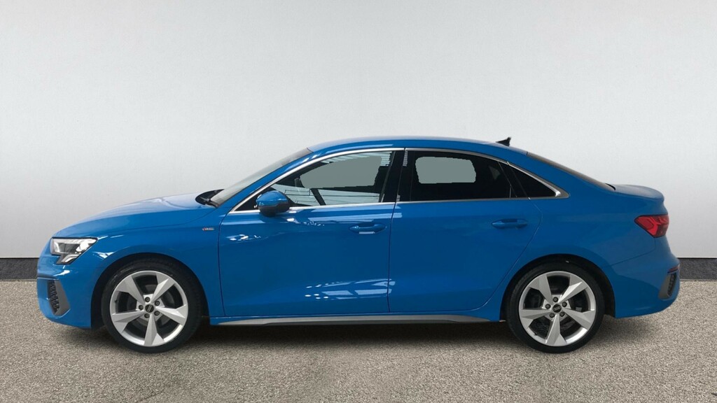 Audi A3 35 Tfsi S Line YP23FCY Blue #3