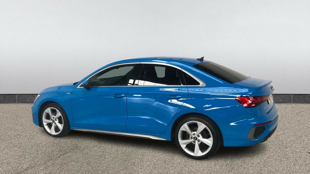 Audi A3 35 Tfsi S Line YP23FCY Blue #4