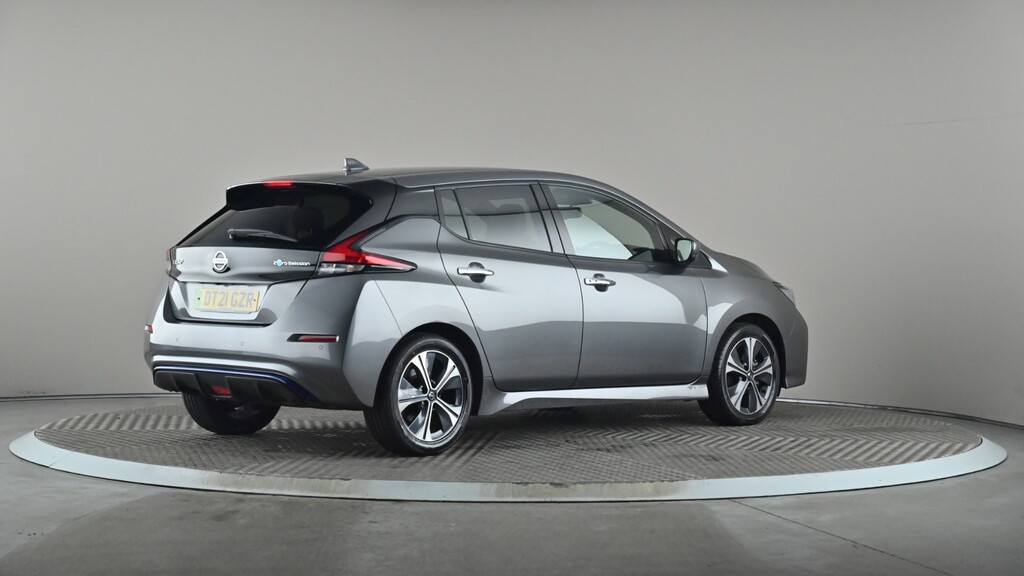 Nissan Leaf 110Kw N-connecta 40Kwh DT21GZR Grey #6