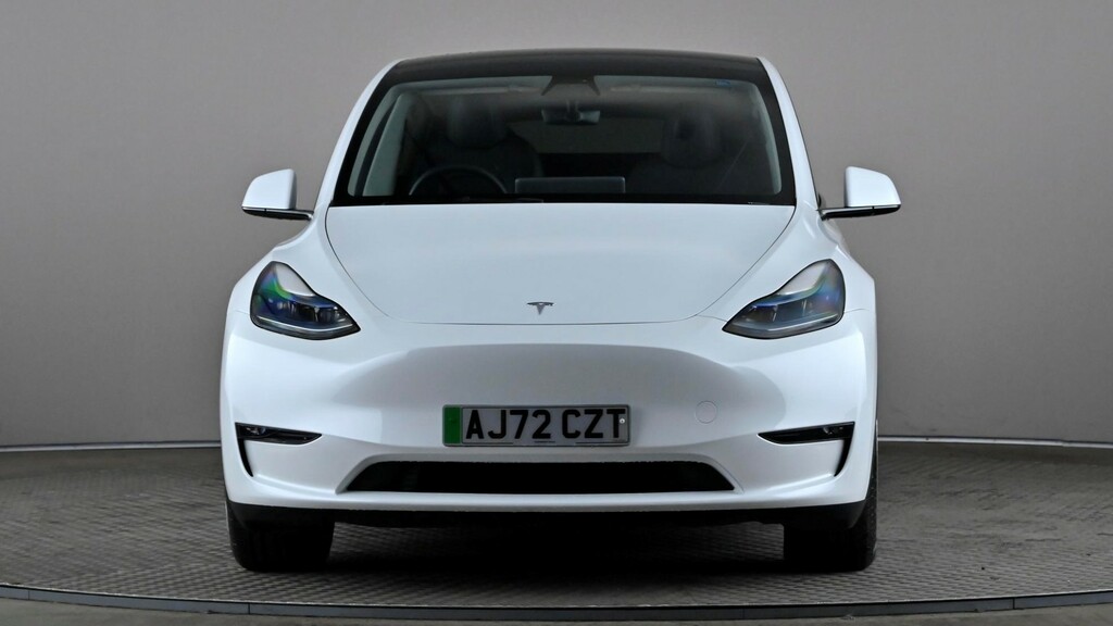 Tesla Model Y Long Range Awd AJ72CZT White #2