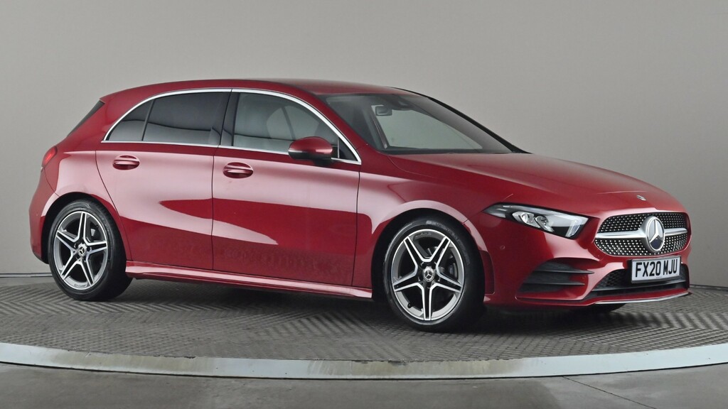 Mercedes-Benz A Class A180 Amg Line Executive Red