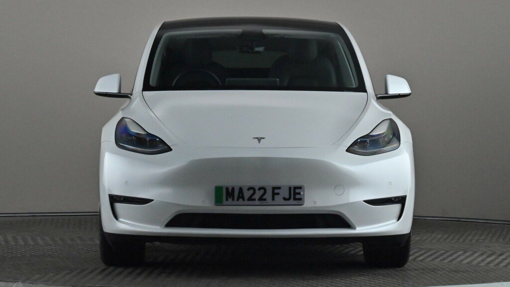 Tesla Model Y Long Range Awd MA22FJE White #2