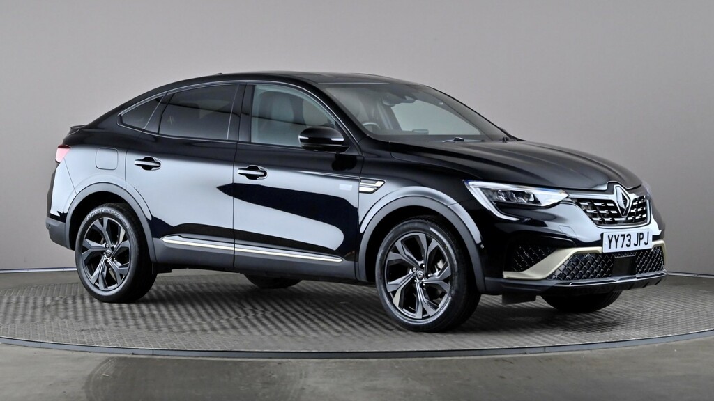 Renault Arkana 1.6 E-tech Hybrid 145 Engineered Bose Ed Black