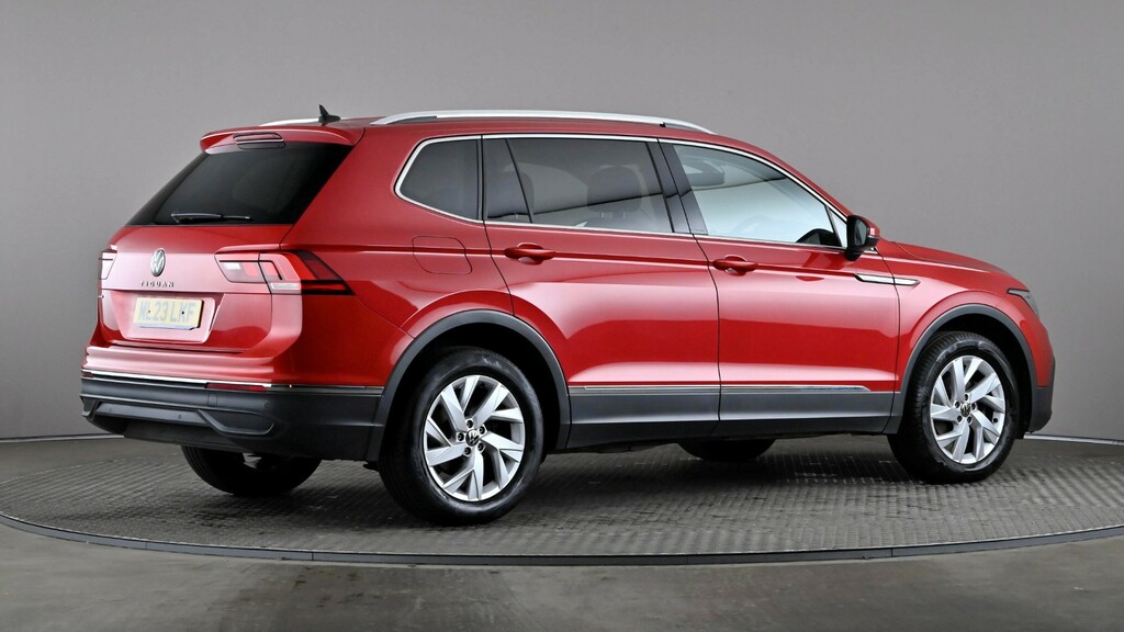 Volkswagen Tiguan Allspace 1.5 Tsi Life 7 Seats Red #6