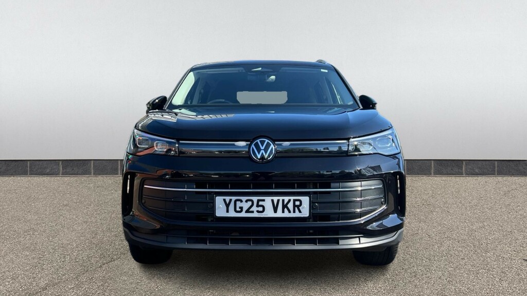 Volkswagen Tiguan 1.5 Tsi Ehybrid Match Dsg YG25VKR Black #2