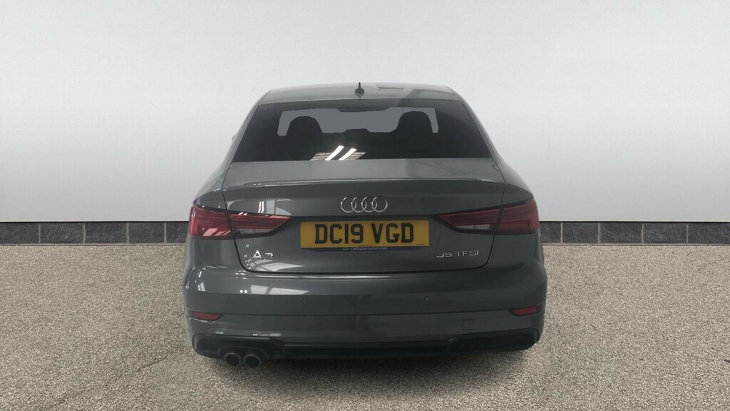 Audi A3 35 Tfsi Black Edition S Tronic DC19VGD Grey #5