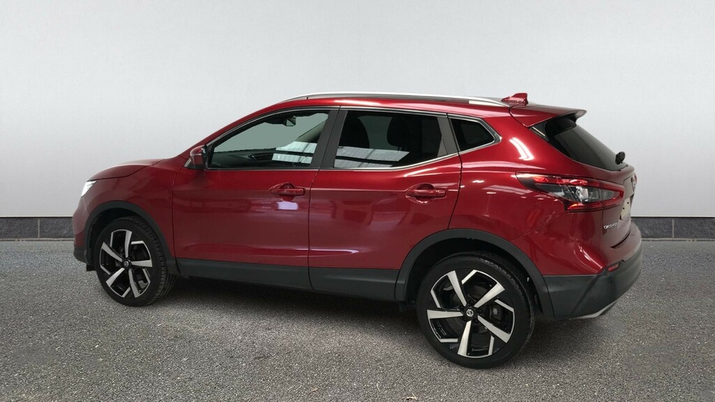 Nissan Qashqai 1.2 Dig-t Tekna Red #4