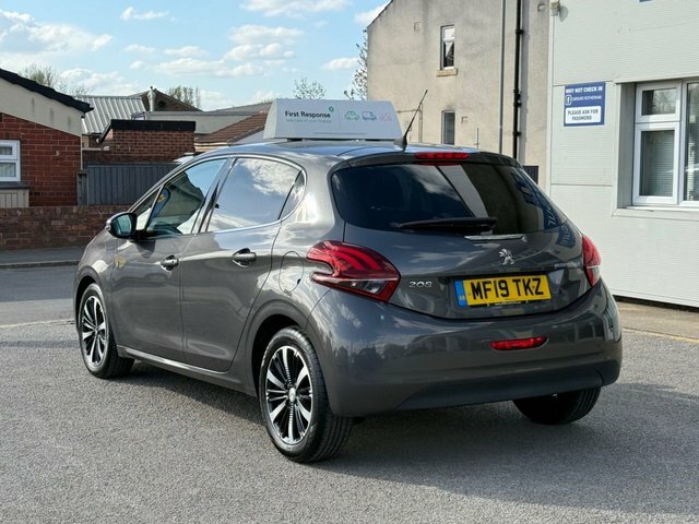 Peugeot 208 1.2 Puretech Tech Edition Hatchback Man MF19TKZ Grey #2