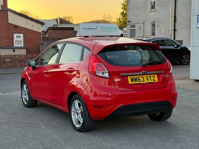 Ford Fiesta 1.0T Ecoboost Zetec Hatchback Eu Red #2