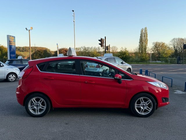 Ford Fiesta 1.0T Ecoboost Zetec Hatchback Eu Red #4
