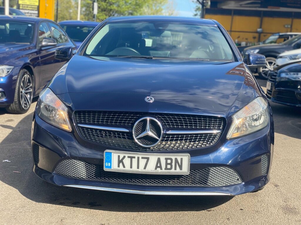 Mercedes-Benz A Class 1.6 A180 Se 7G-dct Euro 6 Ss KT17ABN Blue #3