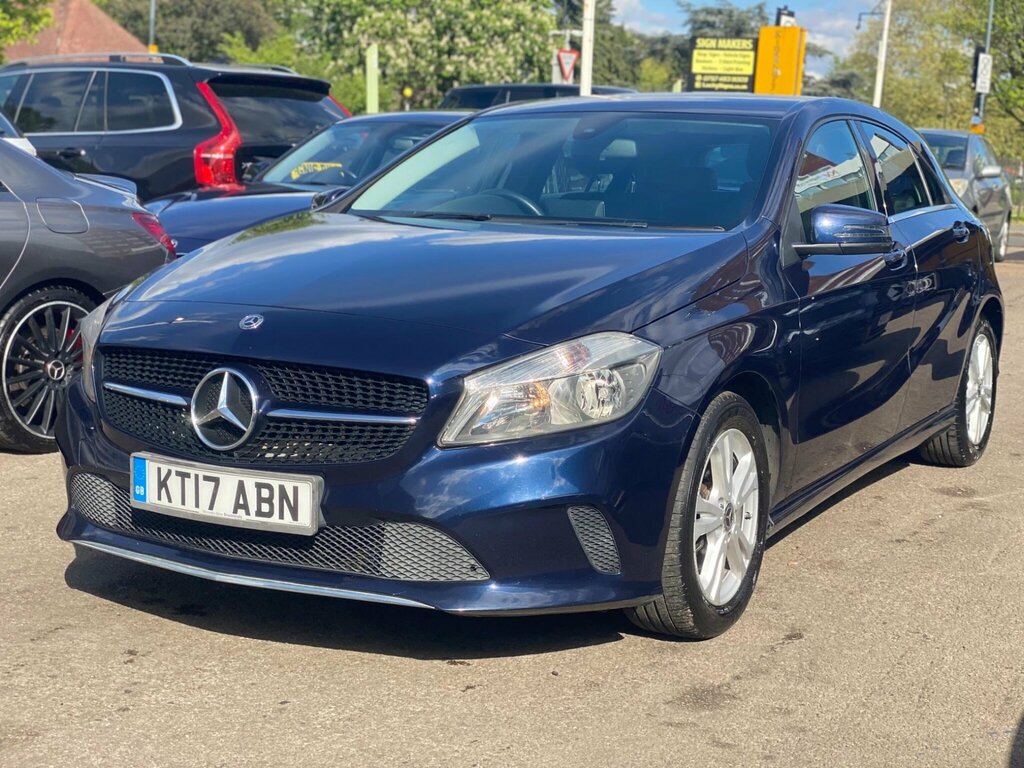 Mercedes-Benz A Class 1.6 A180 Se 7G-dct Euro 6 Ss KT17ABN Blue #6