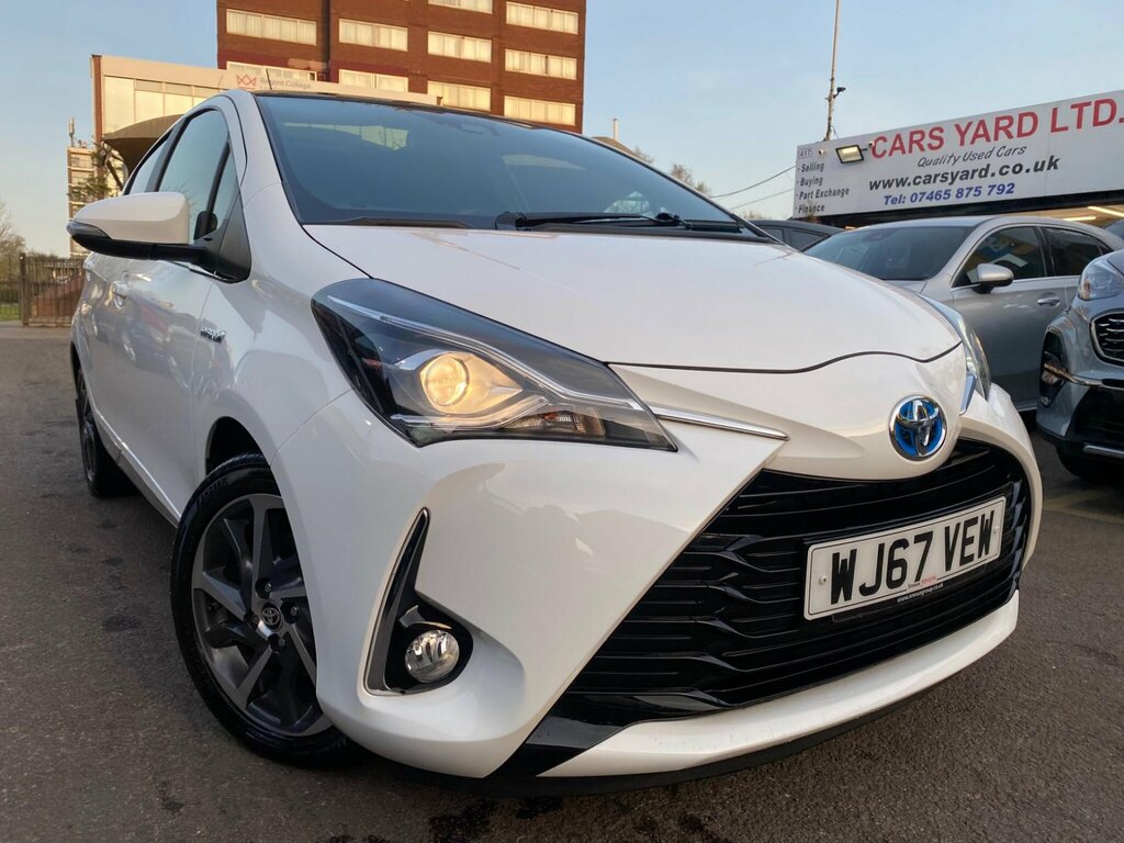 Toyota Yaris 1.5 Vvt-h Excel Hatchback Hybrid E-cvt White