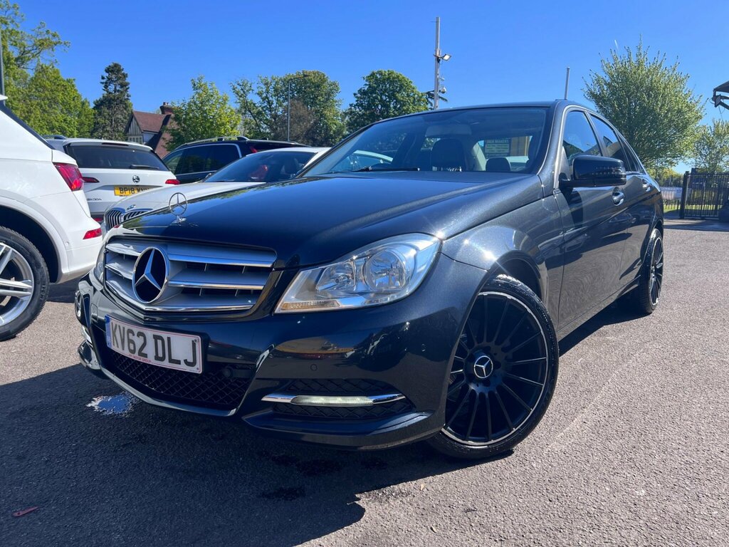 Mercedes-Benz C Class 1.6 C180 Blueefficiency Executive Se Saloon Pe KV62DLJ Black #4
