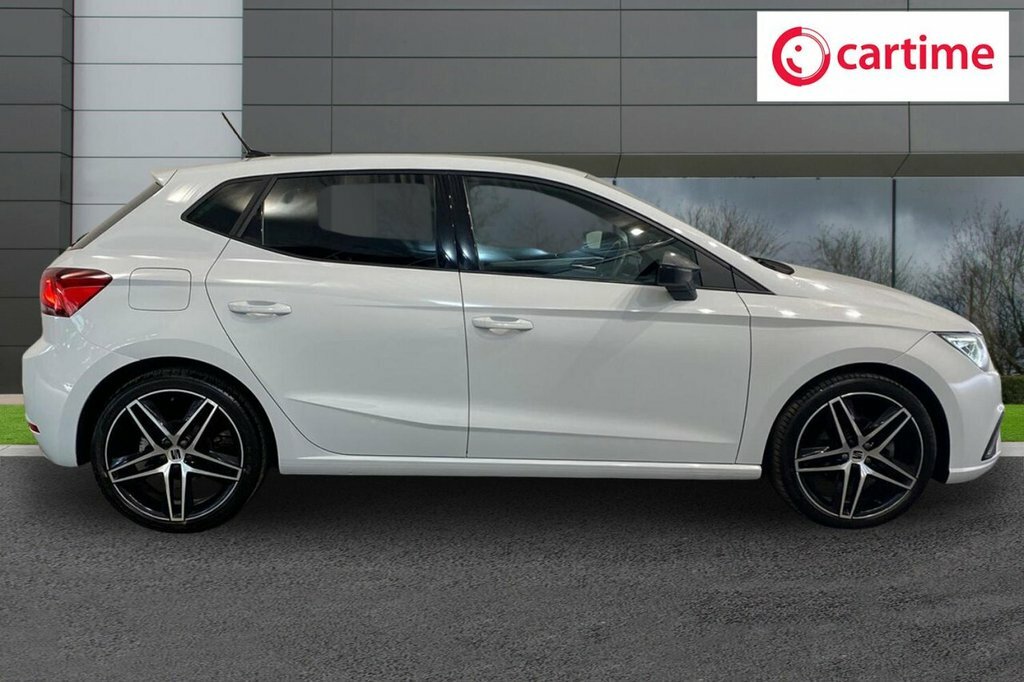 Seat Ibiza 1L Fr Edition FH72DHD White #2