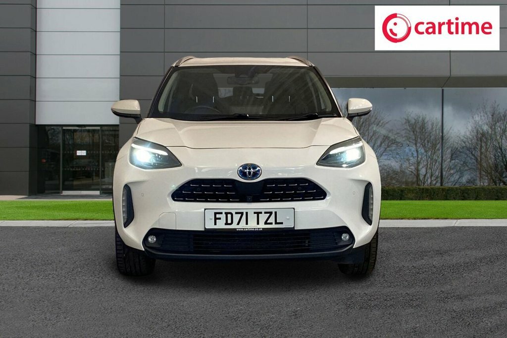 Toyota Yaris Cross 1.5L Excel FD71TZL White #4
