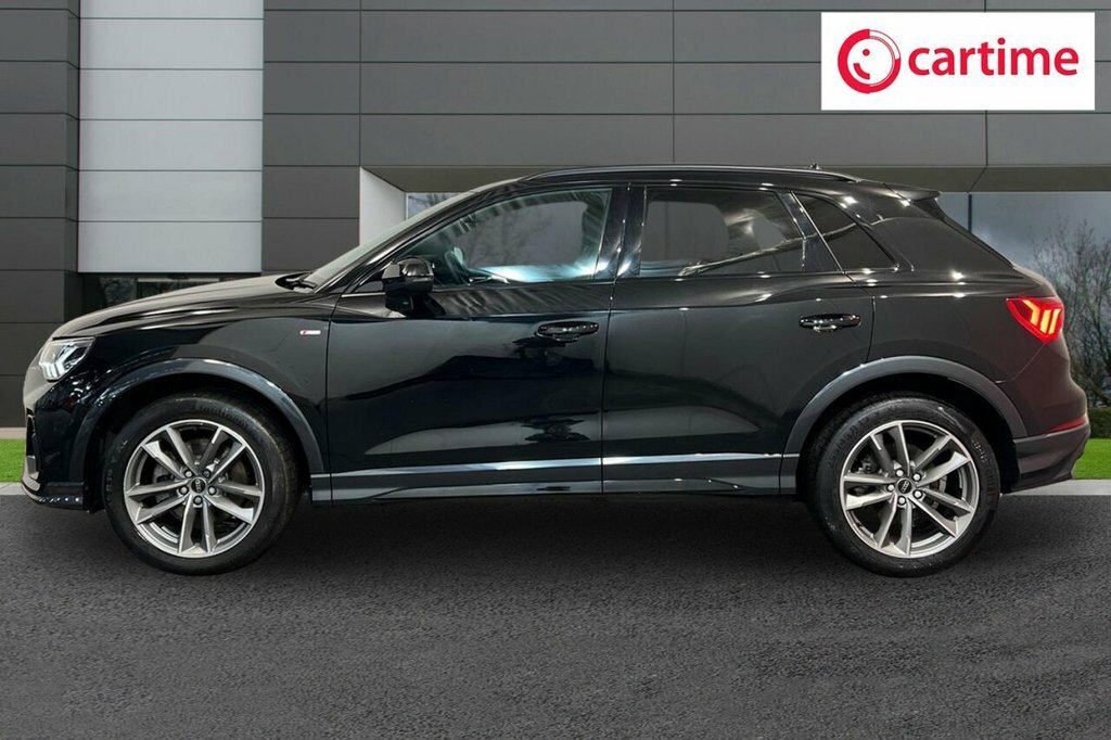 Audi Q3 2L Black Edition Black #3