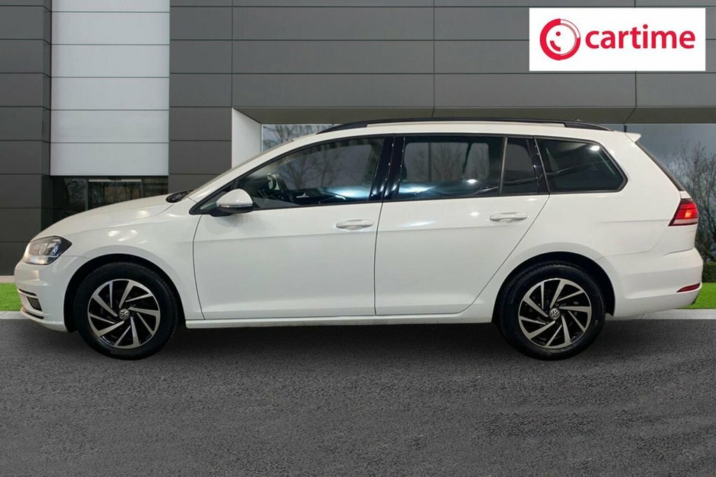 Volkswagen Golf 1L Match White #3