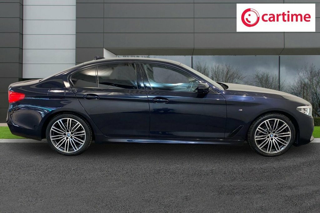 BMW 5 Series 2L M Sport YF69UPP Black #2