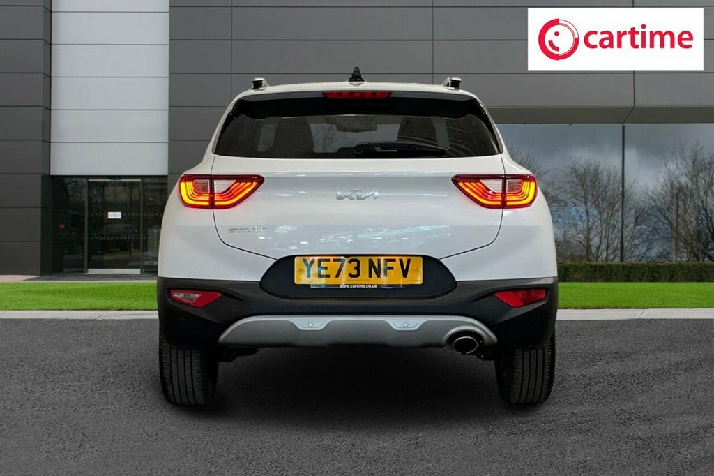 Kia Stonic Hatchback YE73NFV White #5