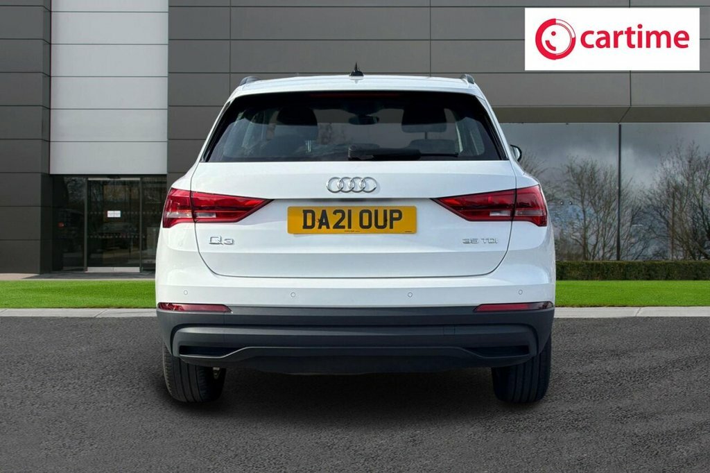 Audi Q3 2L Technik DA21OUP White #5