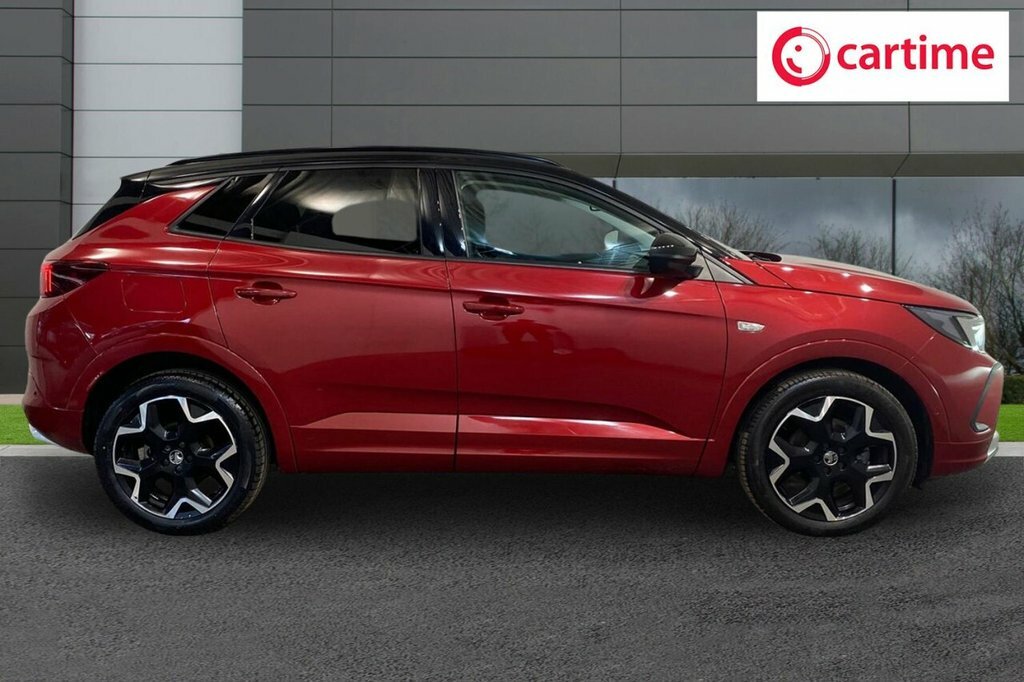Vauxhall Grandland X 1.5L Ultimate FV72CKG Red #2