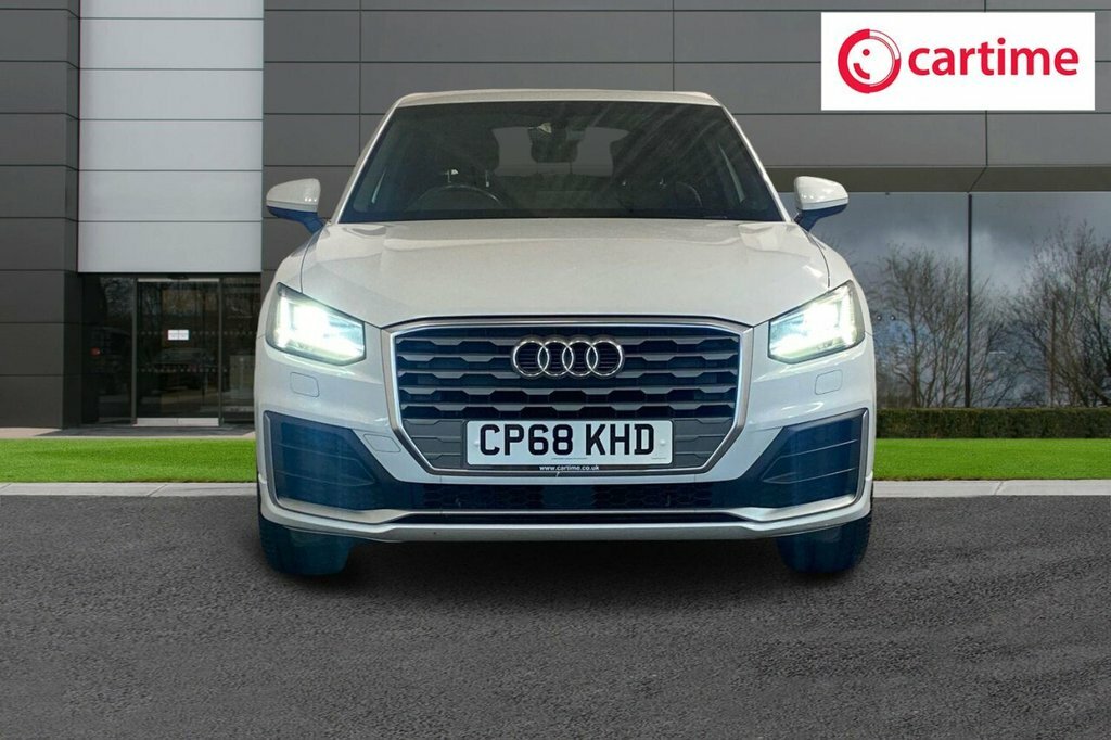 Audi Q2 1L S Line CP68KHD White #4