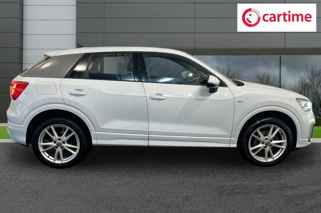 Audi Q2 1L S Line CP68KHD White #2