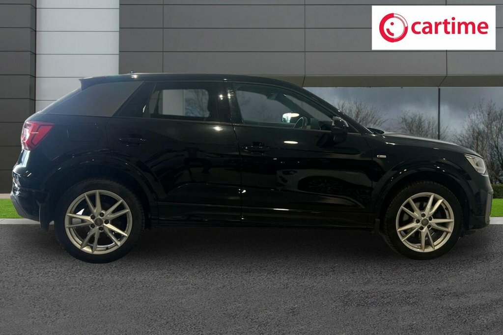 Audi Q2 2L S Line SR69KKT Black #2