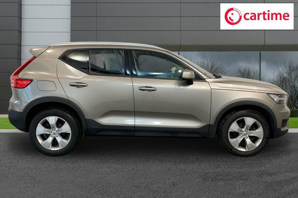 Volvo XC40 1.5L Momentum PO71OMB Grey #2