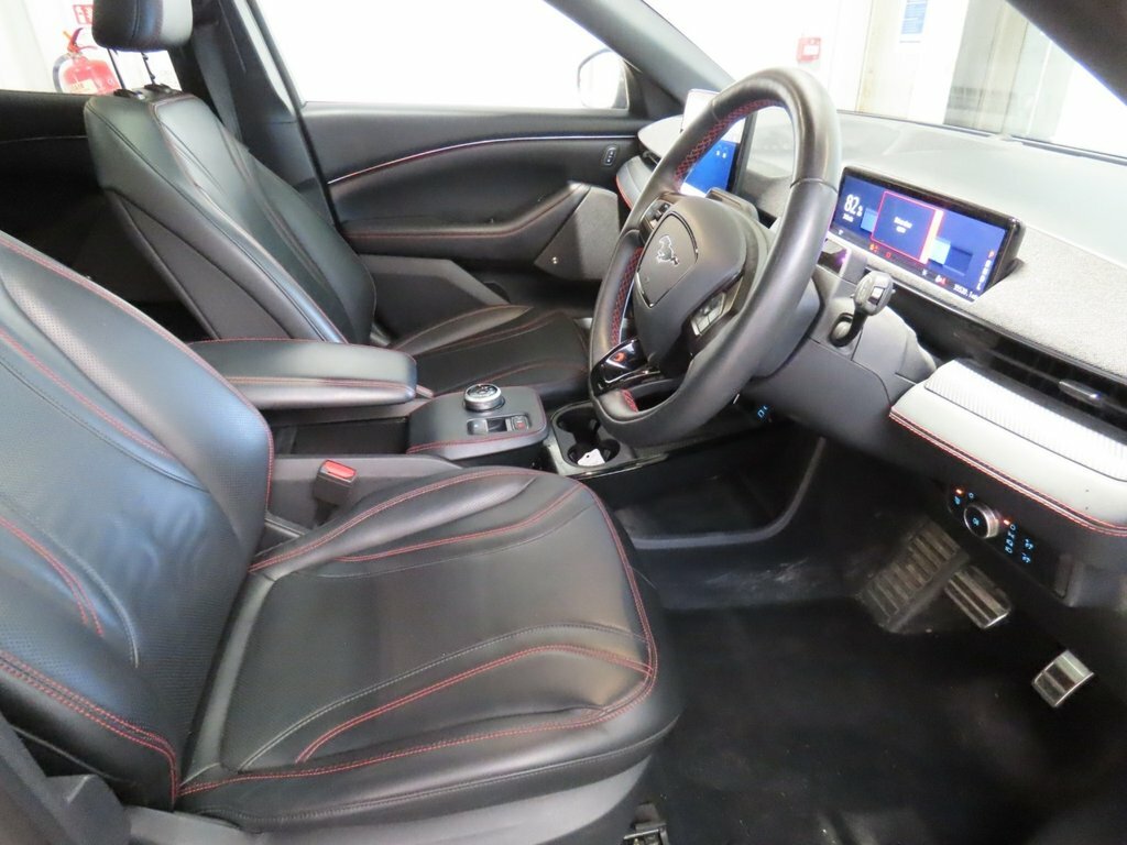 Ford Mustang Mach-E Extended Range Awd Grey #10