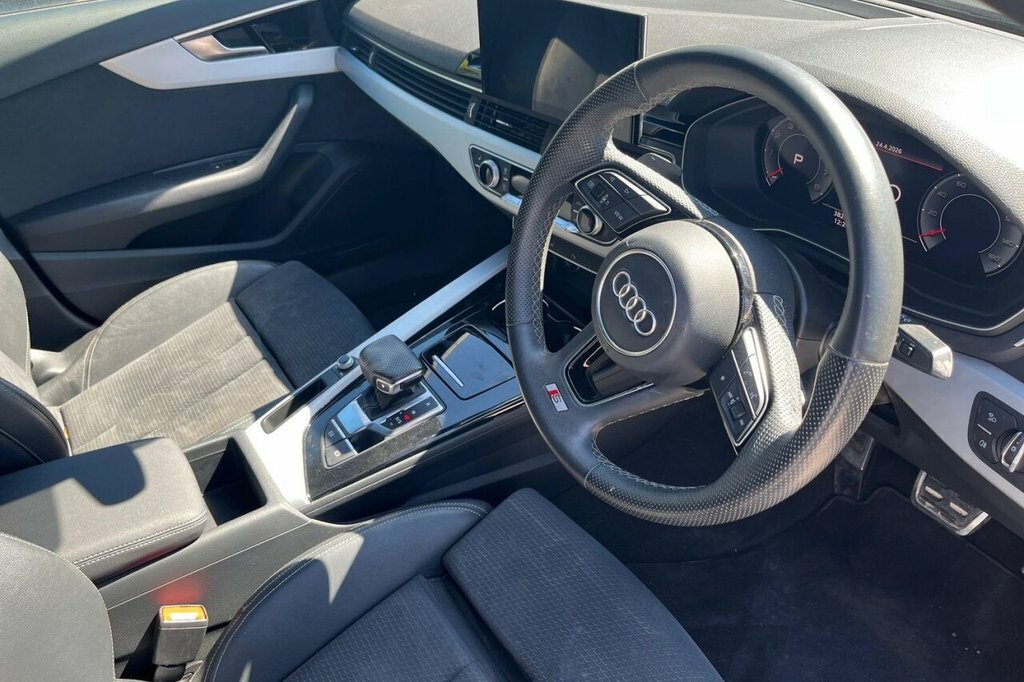 Audi A4 2L S Line NV72LYG Grey #6