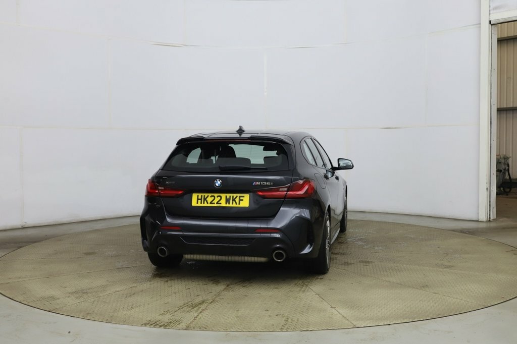 BMW 1 Series Hatchback HK22WKF Black #2